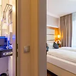 Hotel Plaza Sued 3*