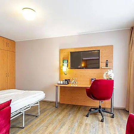 Hotell Plaza Sued 3*