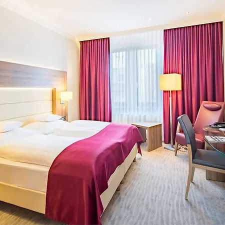 Plaza Sued Отель 3*